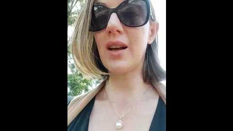 Media: topsywilde Stripchat 2024-10-06 07:58:00