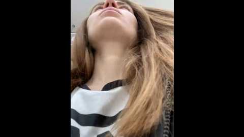 Media: valenciashock Stripchat 2024-10-06 07:09:00