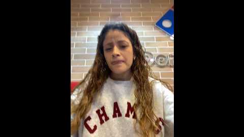 Media: alana15 Stripchat 2024-10-07 22:09:00