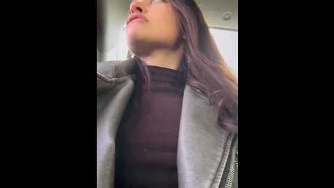 Media: angelinateller Stripchat 2024-10-07 04:04:00