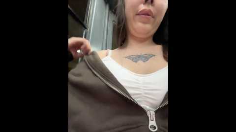 Media: asian_asami Stripchat 2024-10-07 16:45:00