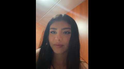 Media: hurrem_18 Stripchat 2024-10-07 08:58:00