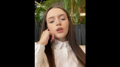 Media: jessi_meow Stripchat 2024-10-07 08:18:00