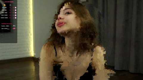 Media: karinbates Stripchat 2024-10-07 14:10:00