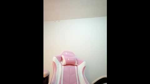 Media: kittyfresita Stripchat 2024-10-07 07:03:00