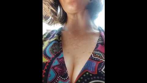 Media: topsywilde Stripchat 2024-10-07 11:00:00