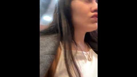 Media: wet__bunny Stripchat 2024-10-07 06:37:00