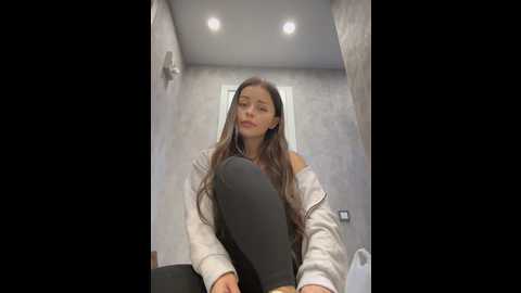 Media: angelinateller Stripchat 2024-10-08 03:54:00