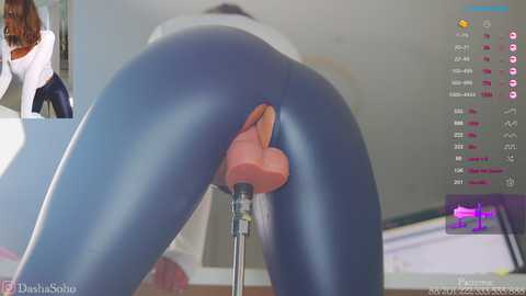 Media: art_porno Stripchat 2024-10-08 01:54:00