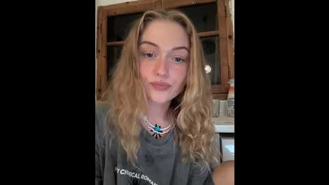 Media: goldloeckchen159 Stripchat 2024-10-08 18:33:00