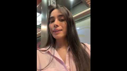 Media: irish_collins Stripchat 2024-10-08 21:07:00