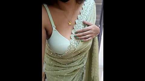 Media: kaamuk_shweta Stripchat 2024-10-08 08:01:00