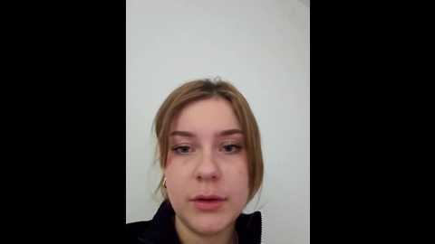 Media: maribelriver Stripchat 2024-10-08 14:26:00