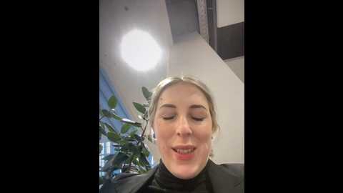 Media: mommmyyummy Stripchat 2024-10-08 14:12:00