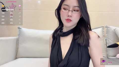 Media: ruoling_19 Stripchat 2024-10-08 18:39:00