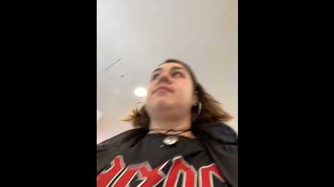 Media: suziemurray Stripchat 2024-10-08 11:16:00