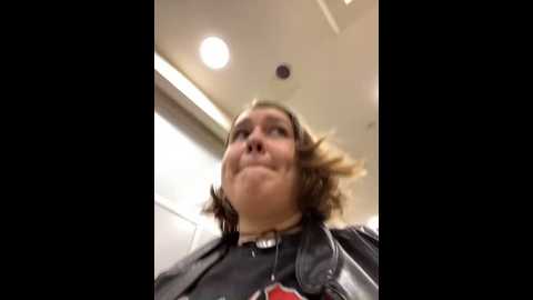 Media: suziemurray Stripchat 2024-10-08 12:35:00