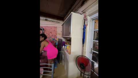 Media: sweetieme Stripchat 2024-10-08 02:54:00