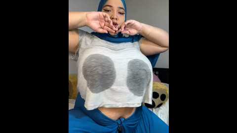 Media: sweetmuslim01 Stripchat 2024-10-08 00:43:00
