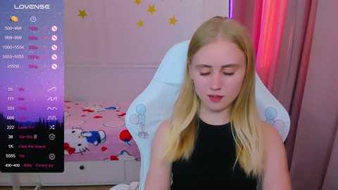 Media: swettie_katty Stripchat 2024-10-08 12:02:00