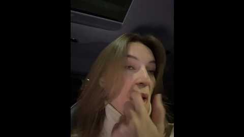 Media: _angelari_ Stripchat 2024-10-09 19:32:00