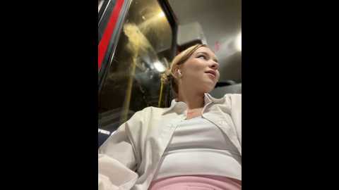 Media: baby_tiny Stripchat 2024-10-09 17:53:00