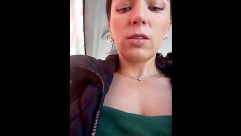 Media: brilliant_queen1 Stripchat 2024-10-09 03:02:00