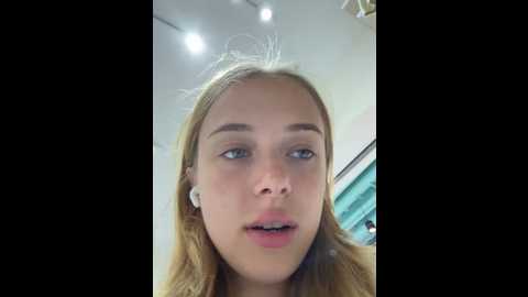 Media: enjoy_my_beauty Stripchat 2024-10-09 06:38:00