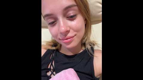 Media: enjoy_my_beauty Stripchat 2024-10-09 07:04:00