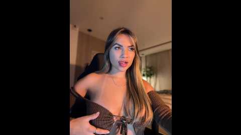 Media: hannabeckett Stripchat 2024-10-09 02:36:00