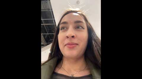 Media: holly_play Stripchat 2024-10-09 13:19:00