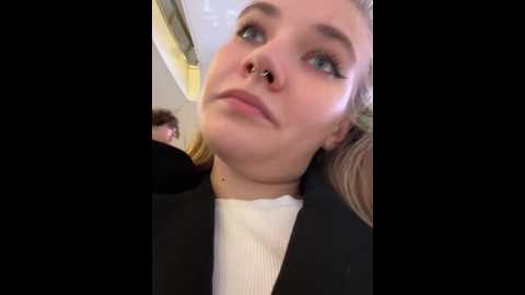 Media: holy_tereza Stripchat 2024-10-09 18:16:00