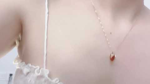 Media: krismil3 Stripchat 2024-10-09 04:47:00