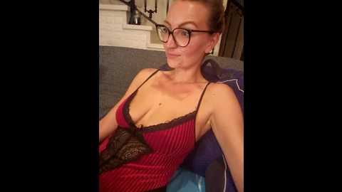 Media: missmialicious Stripchat 2024-10-09 17:21:00