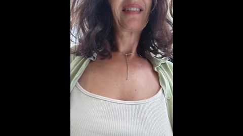 Media: natalive Stripchat 2024-10-09 05:58:00