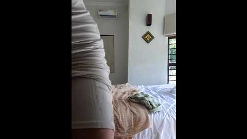 Media: natalive Stripchat 2024-10-09 06:14:00