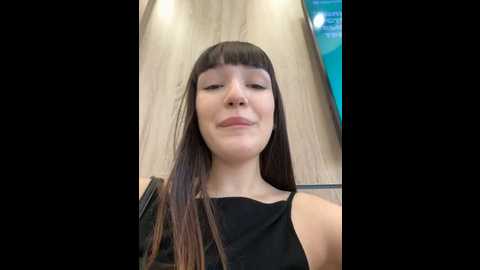 Media: sophie_avory Stripchat 2024-10-09 09:14:00