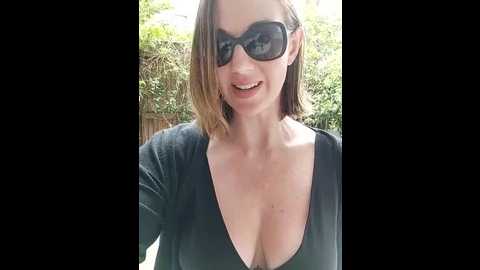 Media: topsywilde Stripchat 2024-10-09 10:44:00