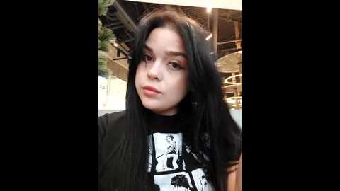 your_pretty_mary @ stripchat on 20241009