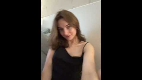 Media: _angelari_ Stripchat 2024-10-10 13:11:00