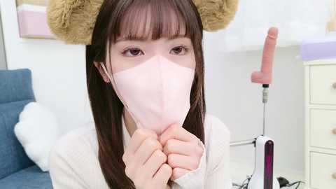 Media: _minami_ Stripchat 2024-10-10 12:47:00