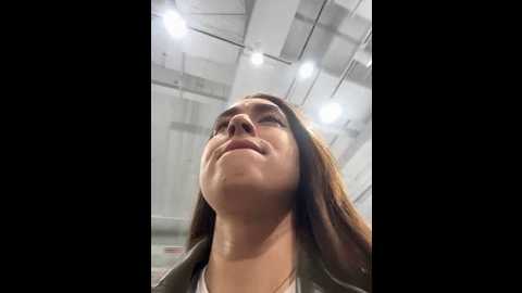 Media: holly_play Stripchat 2024-10-10 17:36:00