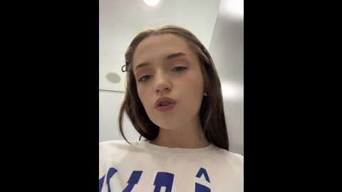 Media: jessi_meow Stripchat 2024-10-10 09:59:00