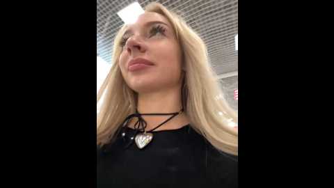 Media: melissa_grr Stripchat 2024-10-10 15:02:00