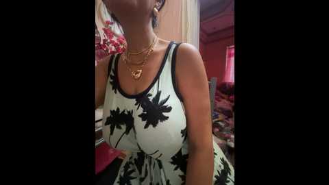 Media: sweetieme Stripchat 2024-10-10 03:02:00