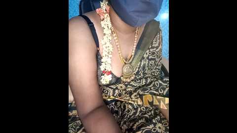 Media: tamil_hotwife Stripchat 2024-10-10 19:33:00