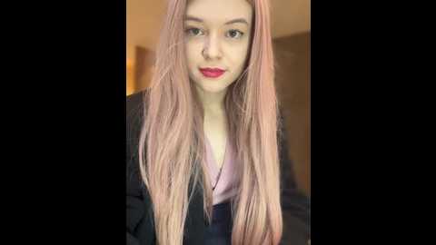 Media: times__square Stripchat 2024-10-10 05:05:00
