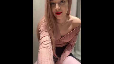 Media: times__square Stripchat 2024-10-10 07:15:00