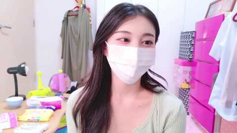 0o_momo_o0 @ stripchat on 20241011