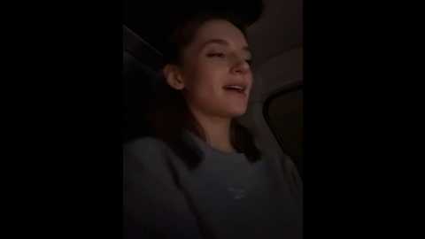 Media: _angelari_ Stripchat 2024-10-11 22:36:00